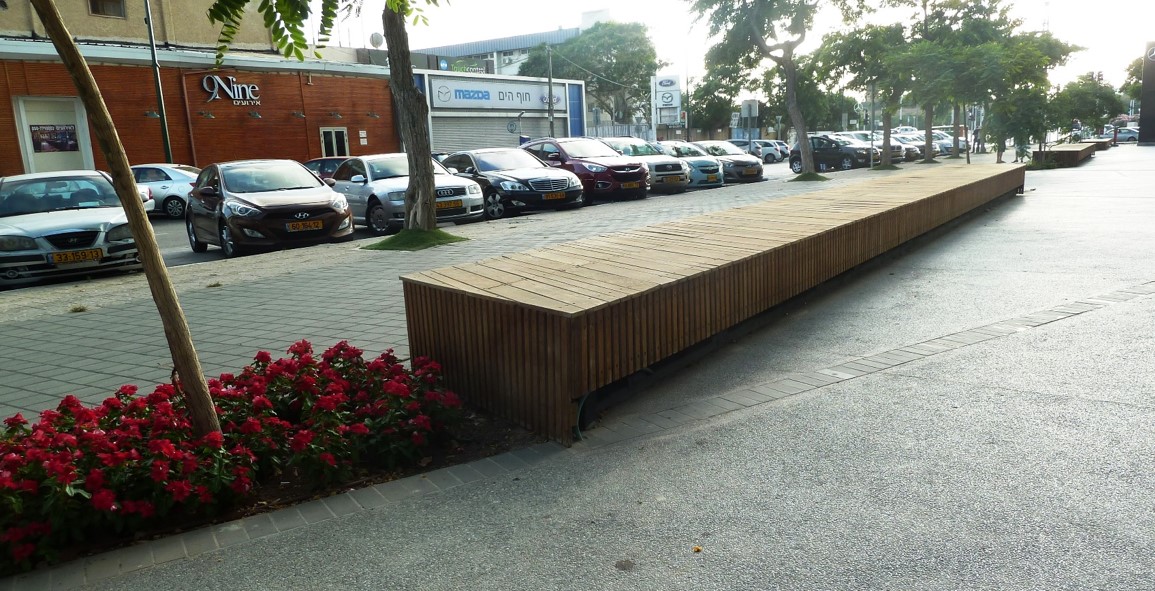 החושלים פינת הסדנאות הרצליה פיתוח