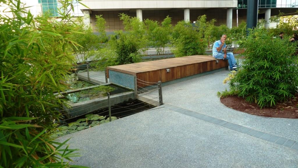 החושלים 8 הרצליה פיתוח 9